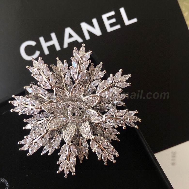 Chanel Brooch 358